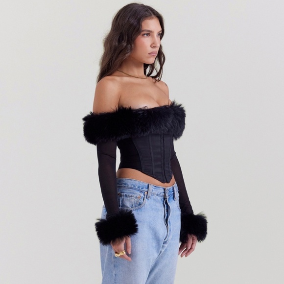 NEW House of CB Merle Faux Fur Trim Top Black XS - Picture 6 of 15